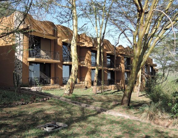 Serengeti Sopa Lodge