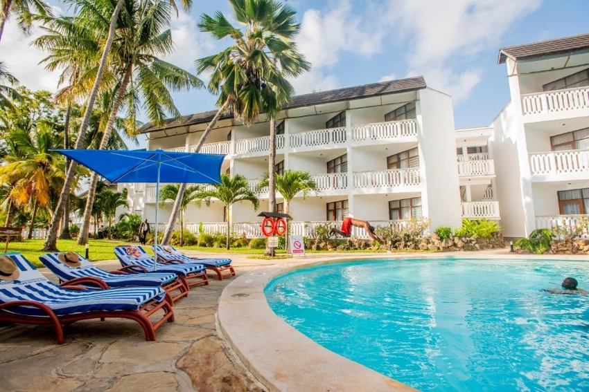 Travelers-Beach-Hotel-and-Spa- Banok Safaris Limited