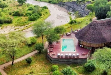 Mbali Mbali Tarangire River Camp-Banok Safaris Limitee