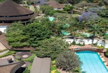 Safari Park Hotel-Banok Safaris Limited